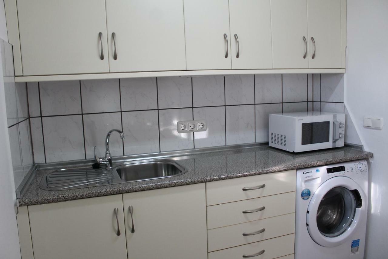 Apartamento Steffi Apartment Tias Luaran gambar